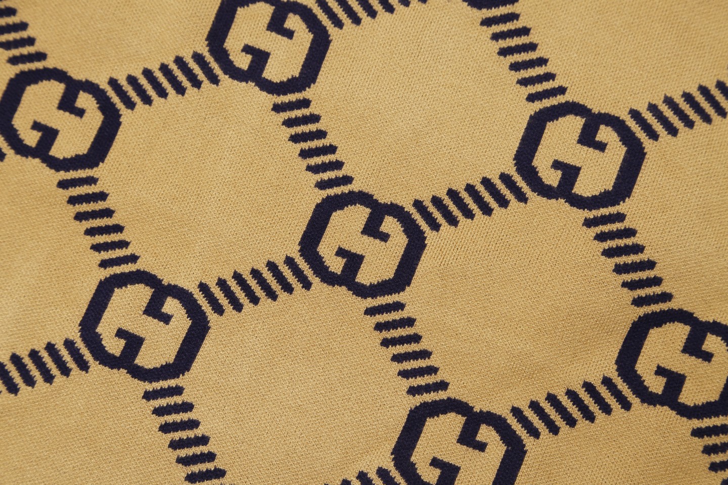 ArtsLuxury | Luxury Boutique