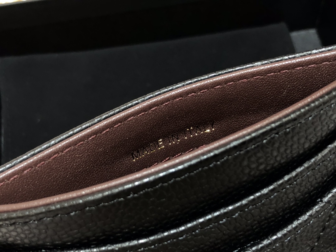 ArtsLuxury | Luxury Boutique