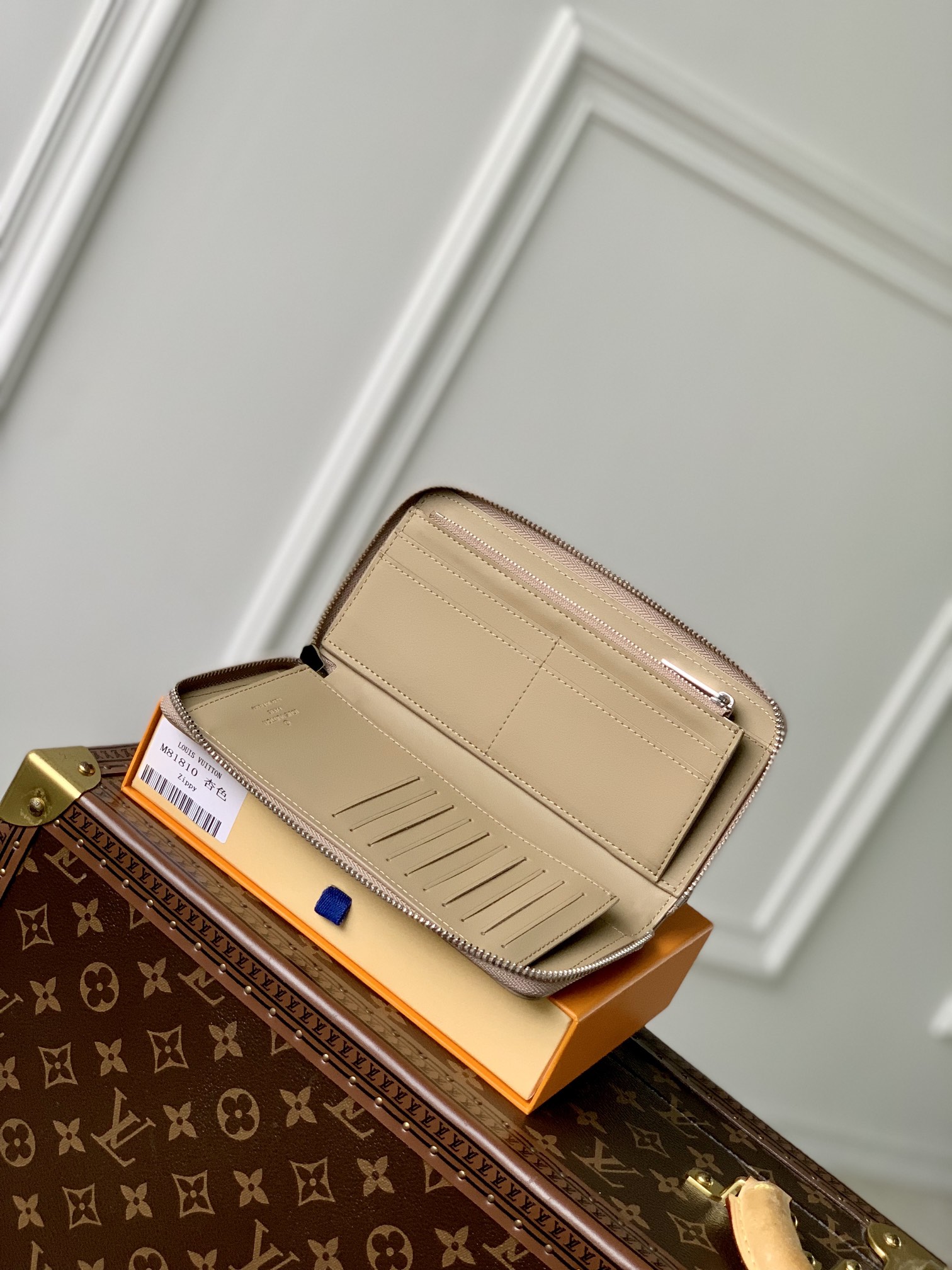 ArtsLuxury | Luxury Boutique