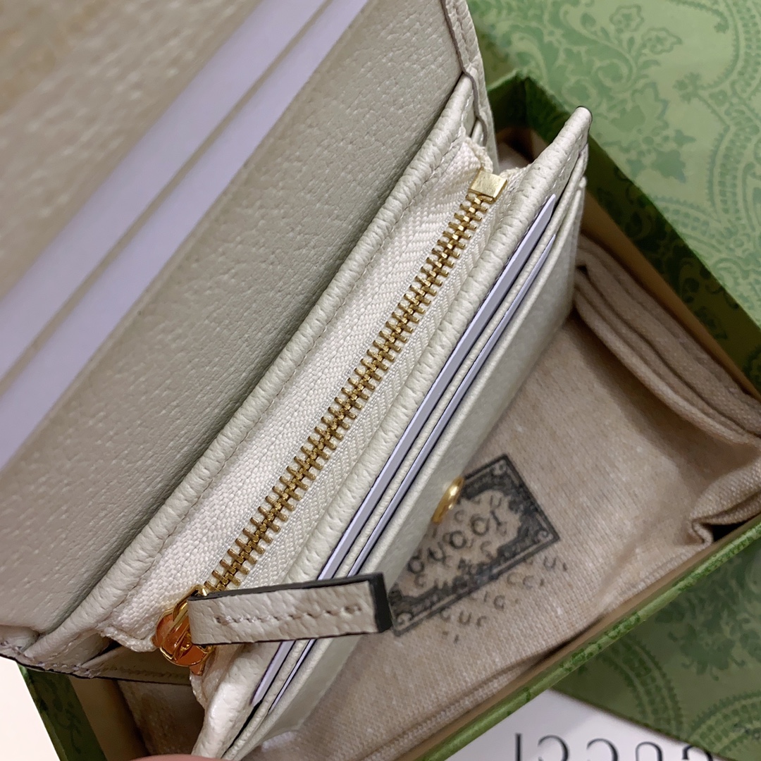 ArtsLuxury | Luxury Boutique