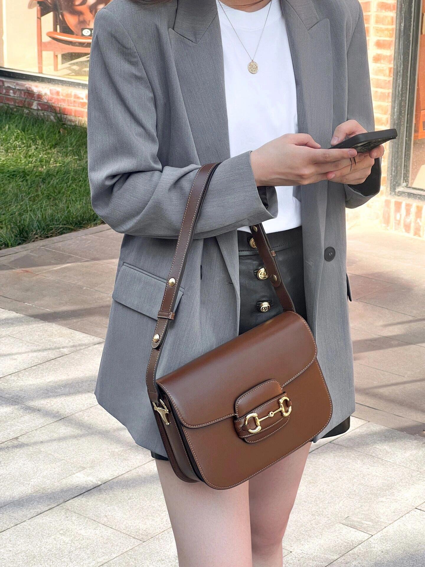 ArtsLuxury | Luxury Boutique