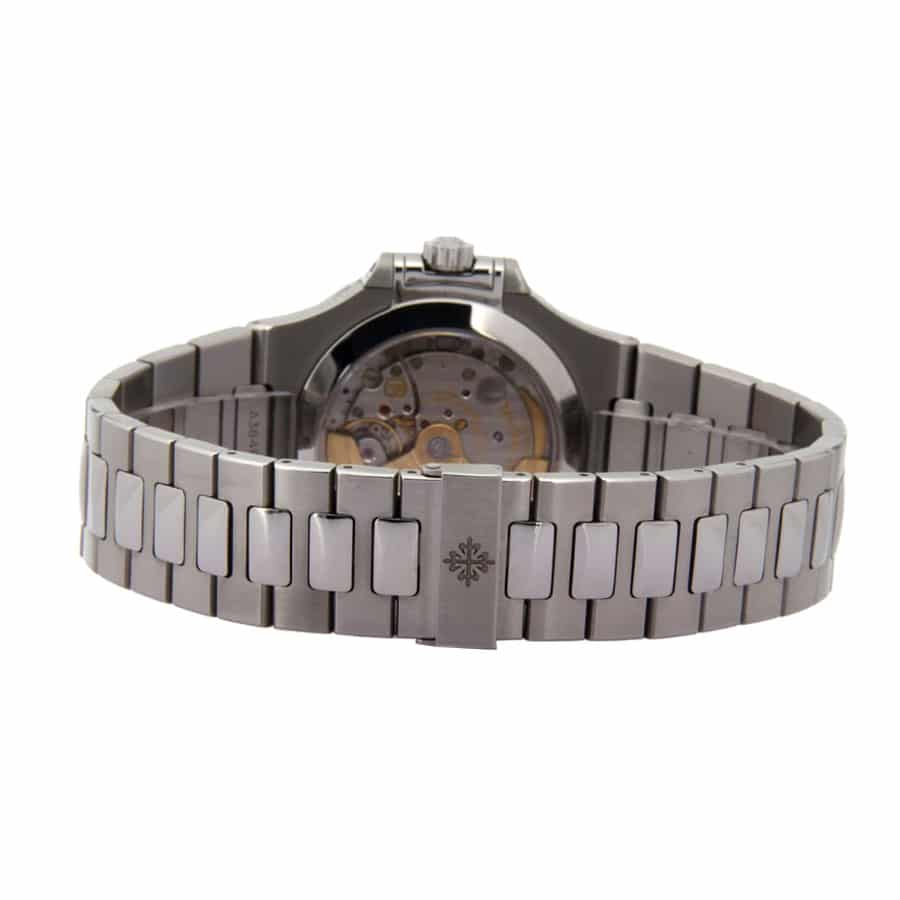 patek philippe nautilus 5726 white dial 1