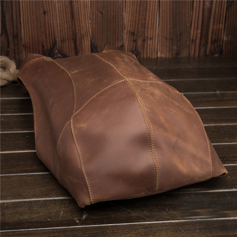 Front&nbsp;Display of Genuine Leather Backpack