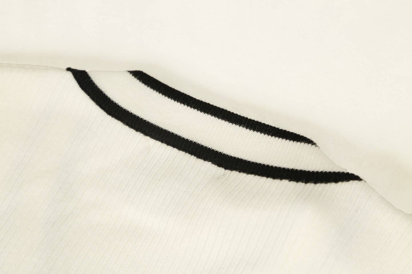 ArtsLuxury | Luxury Boutique