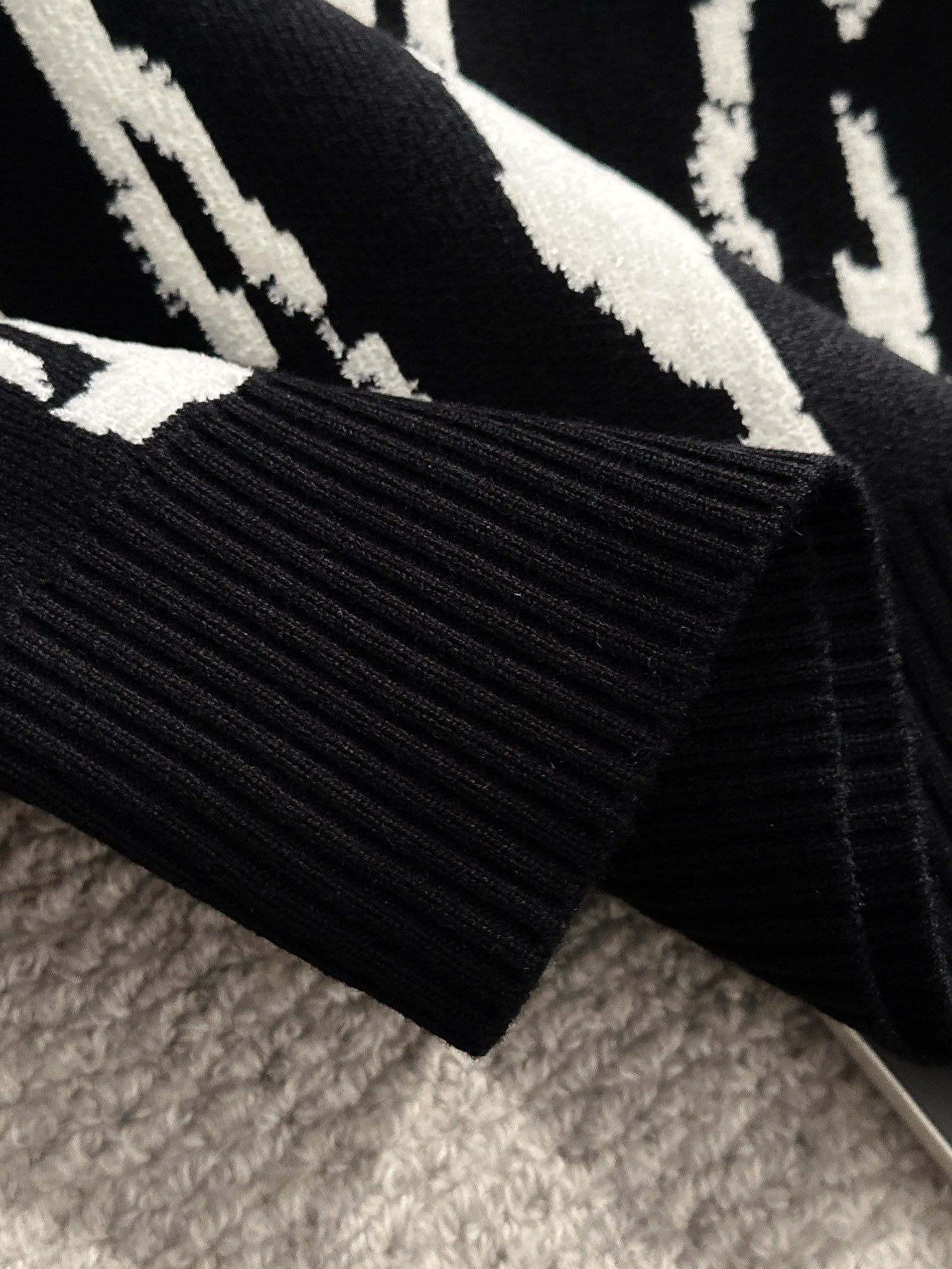 ArtsLuxury | Luxury Boutique