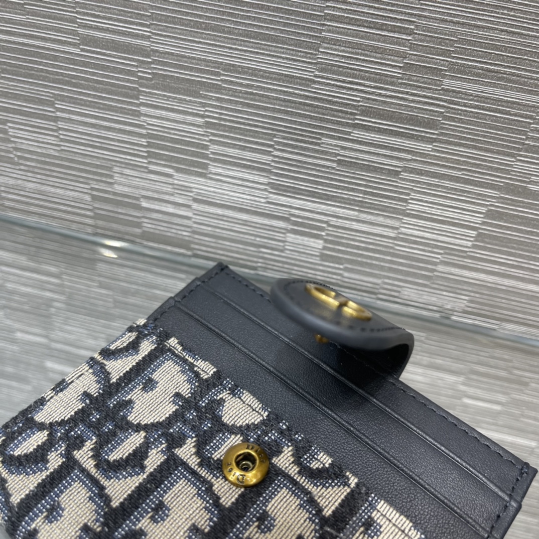 ArtsLuxury | Luxury Boutique