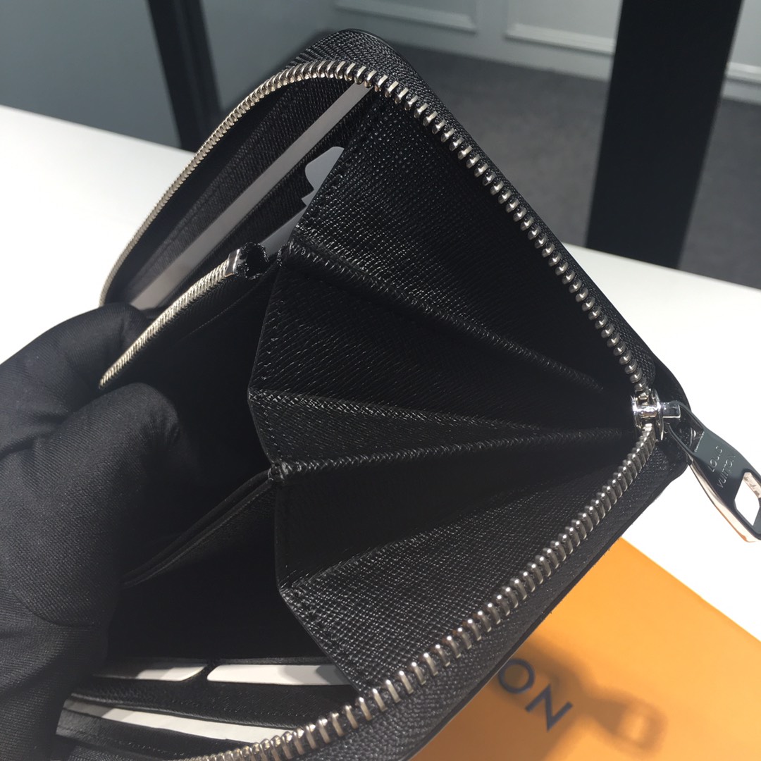 ArtsLuxury | Luxury Boutique