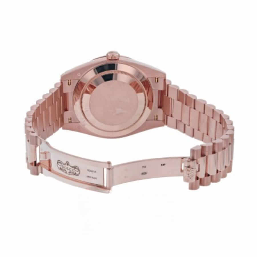 228345RBR unitedluxury rose