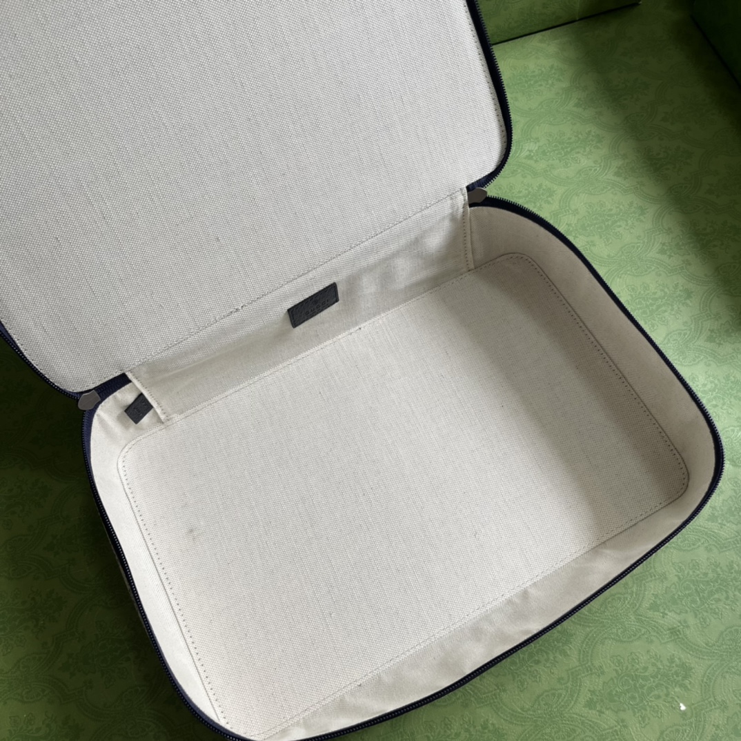 ArtsLuxury | Luxury Boutique