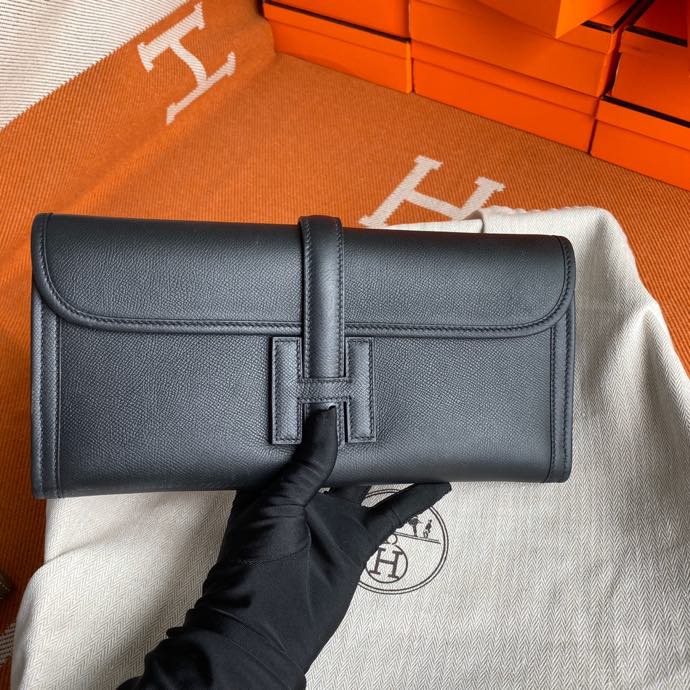 ArtsLuxury | Luxury Boutique