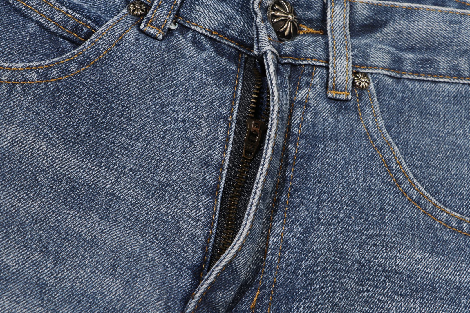 ArtsLuxury | Luxury Boutique