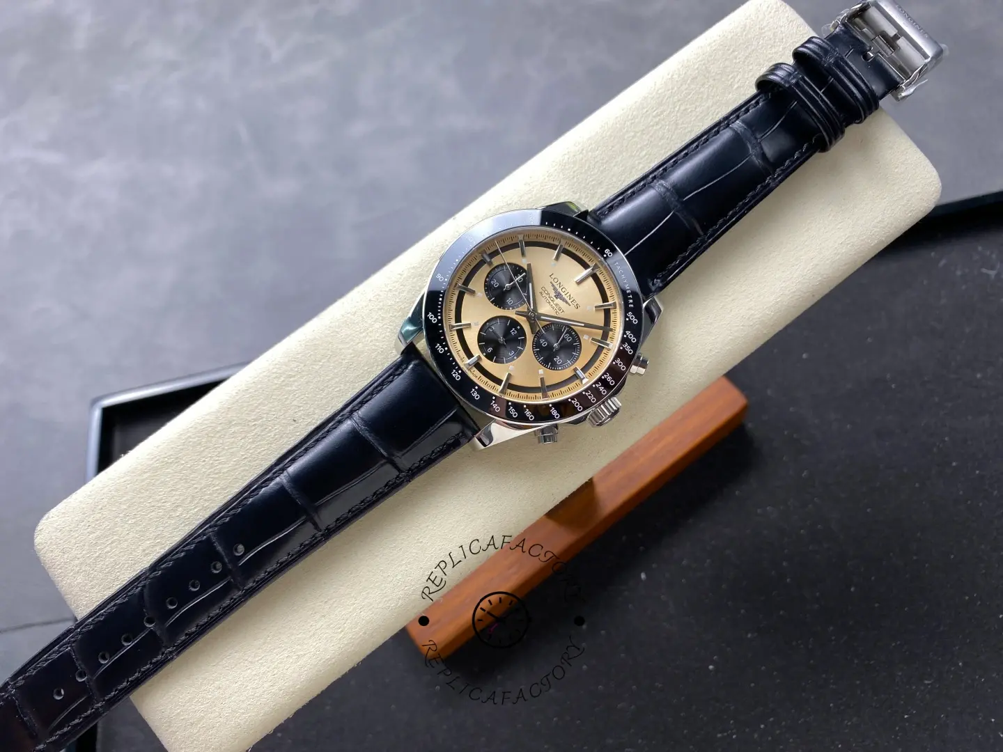 ArtsLuxury | Luxury Boutique