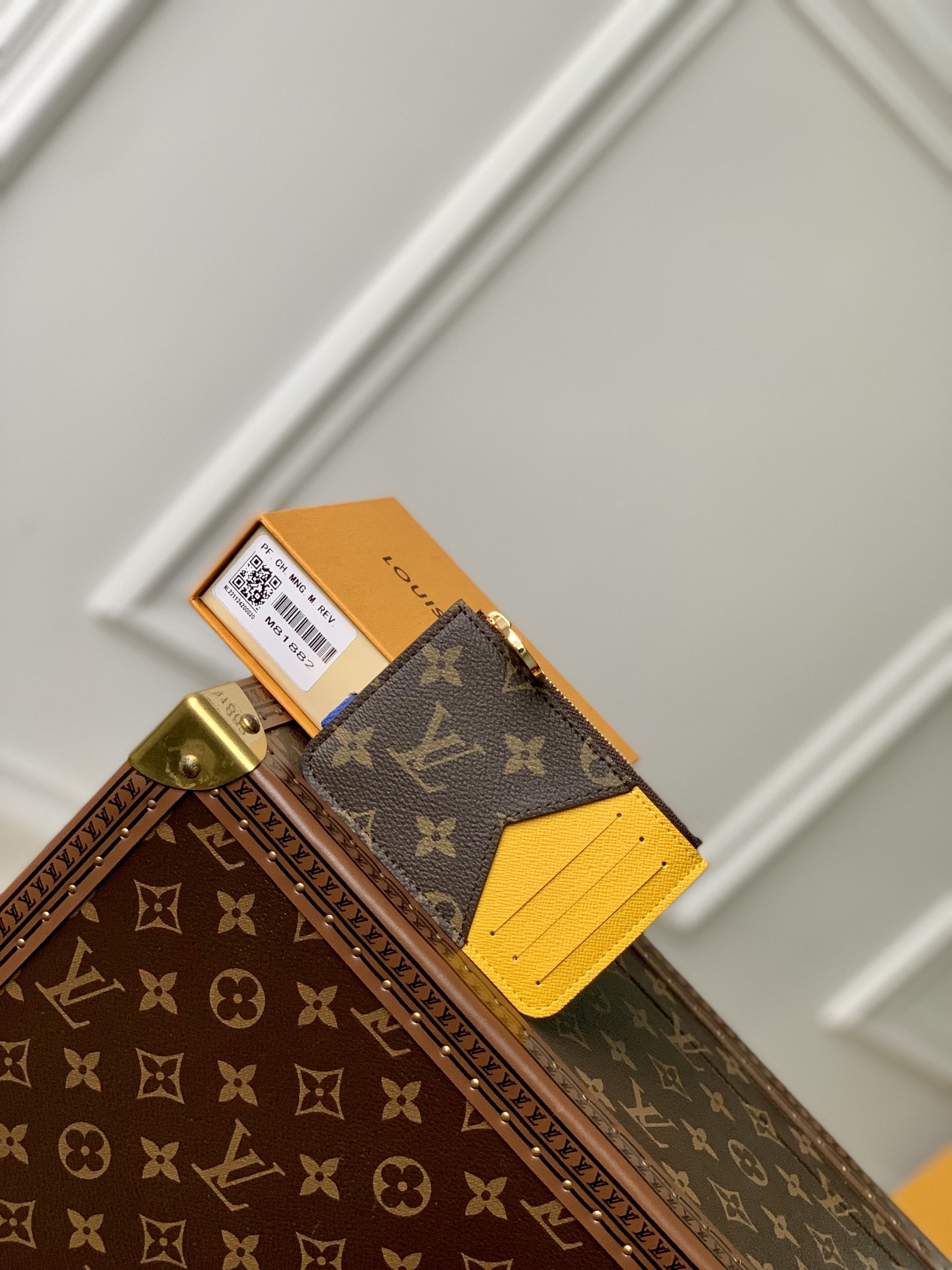 ArtsLuxury | Luxury Boutique