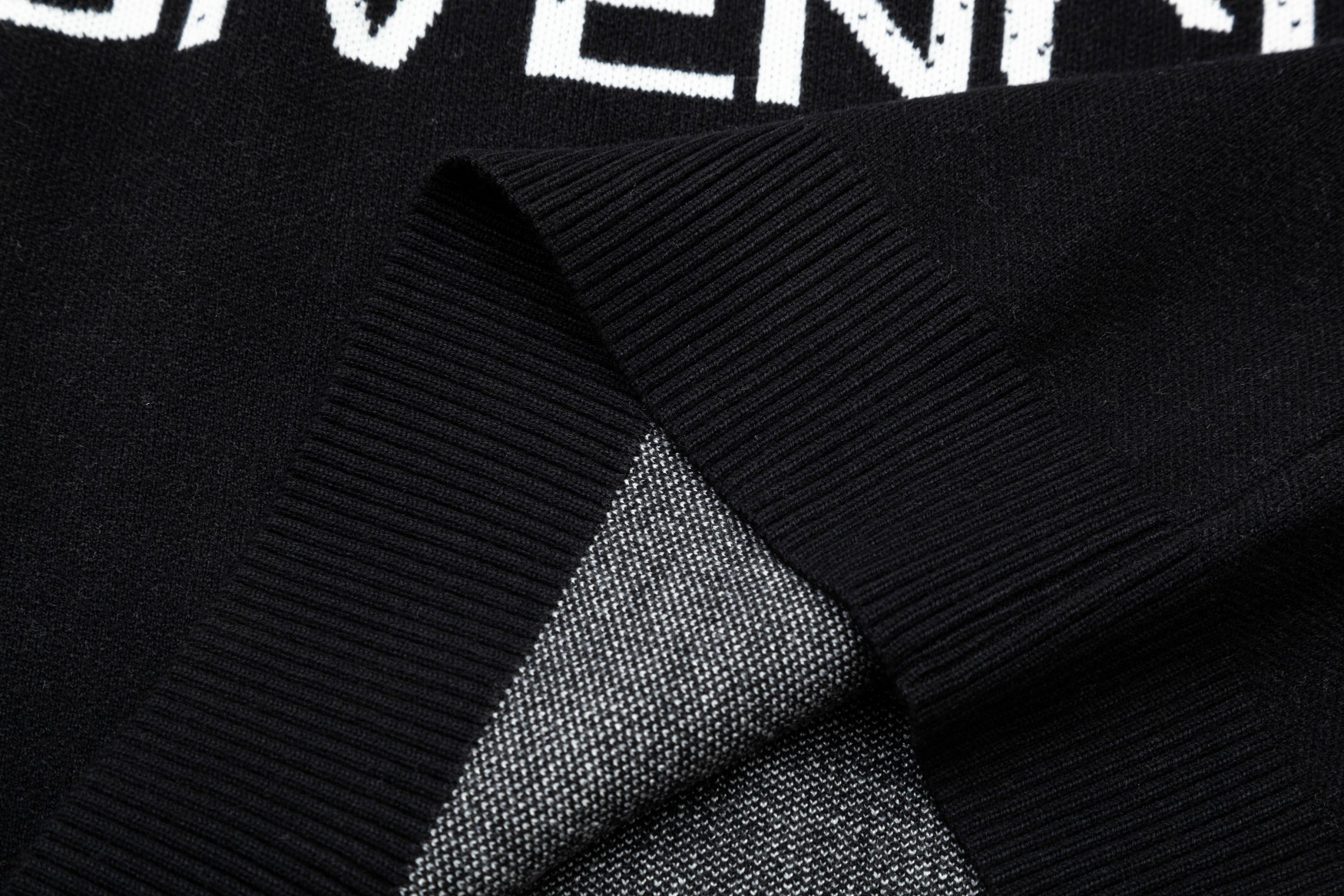 ArtsLuxury | Luxury Boutique