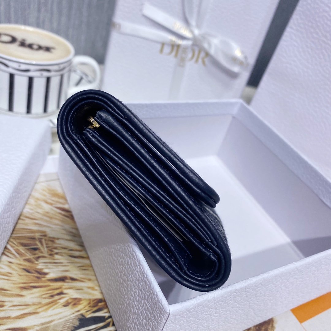 ArtsLuxury | Luxury Boutique