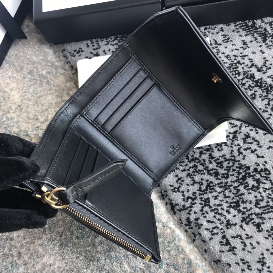 ArtsLuxury | Luxury Boutique