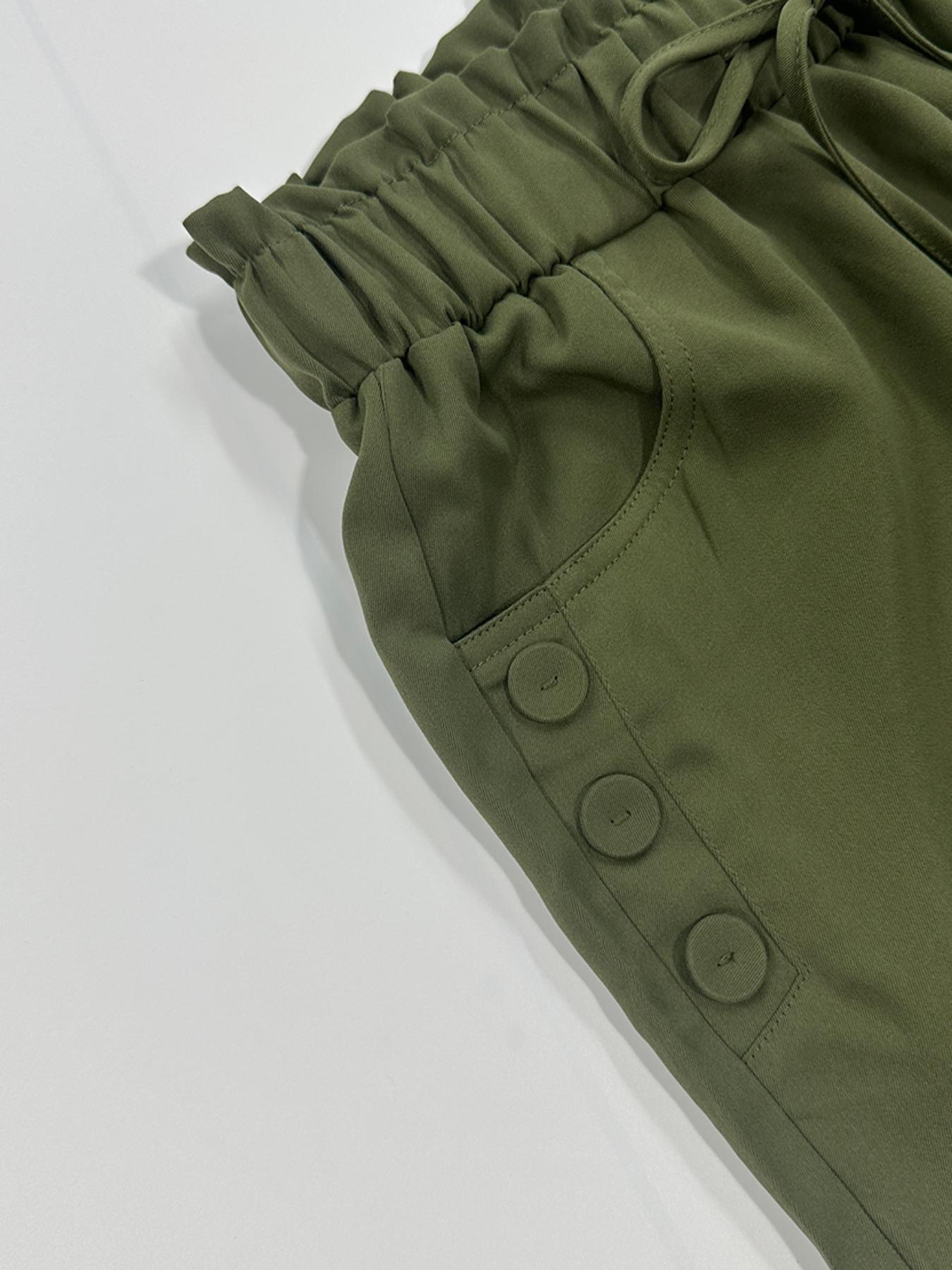Women's Solid Button Pocket Cargo Fitted Shorts, Casual Elastic Waist Shorts for Summer, Ladies Bottoms for Daily Wear, Womenswear