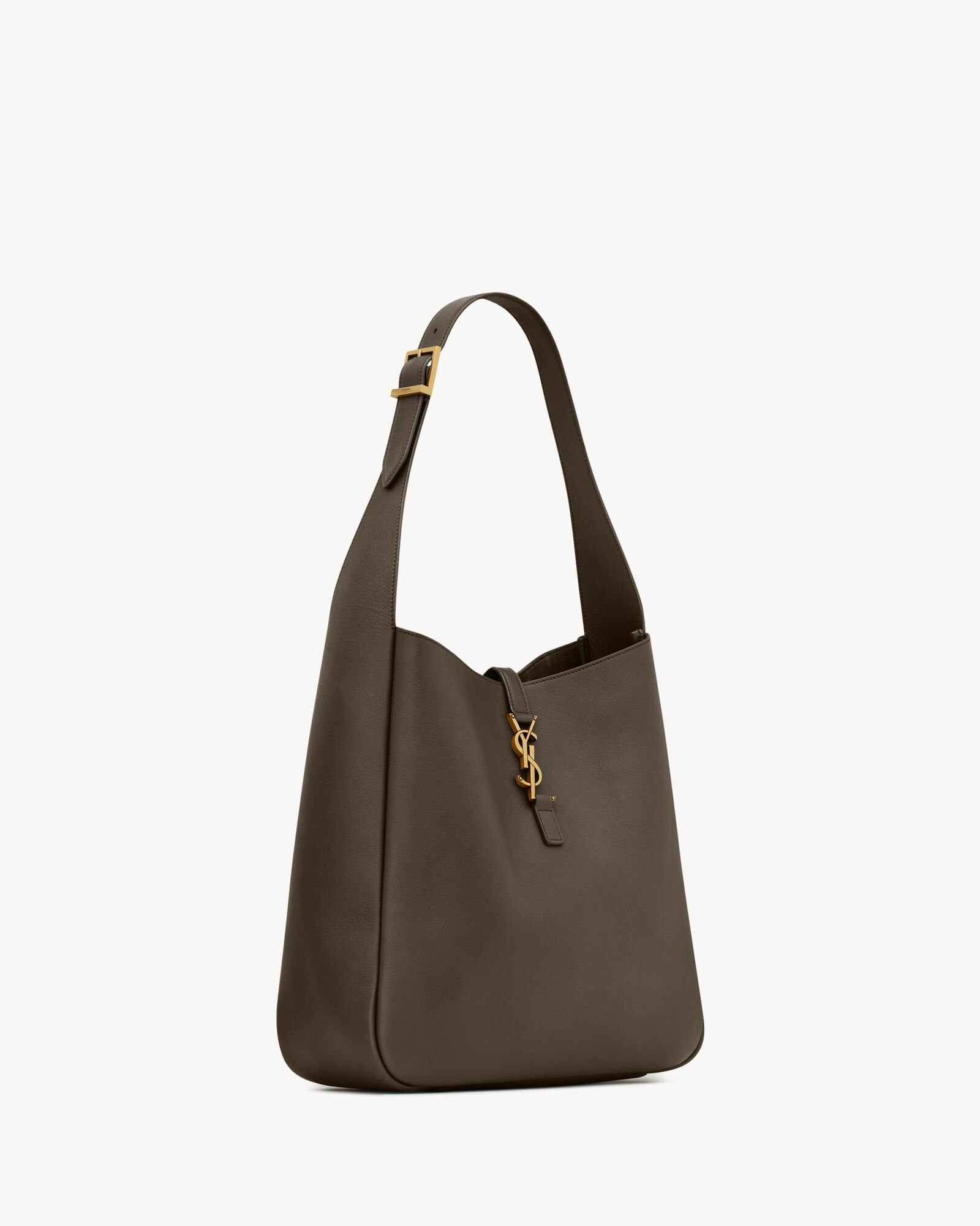 ArtsLuxury | Luxury Boutique