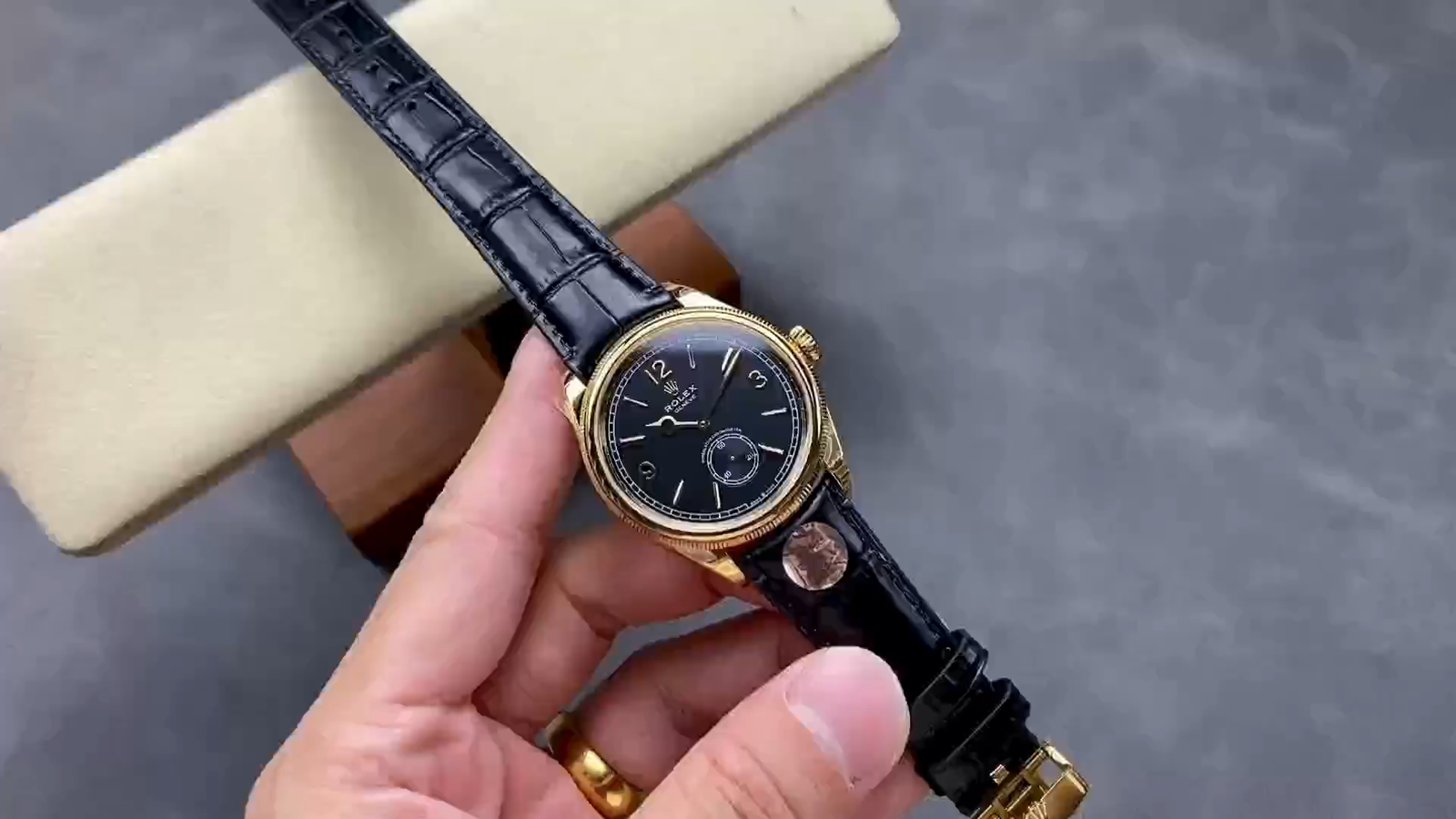 ArtsLuxury | Luxury Boutique