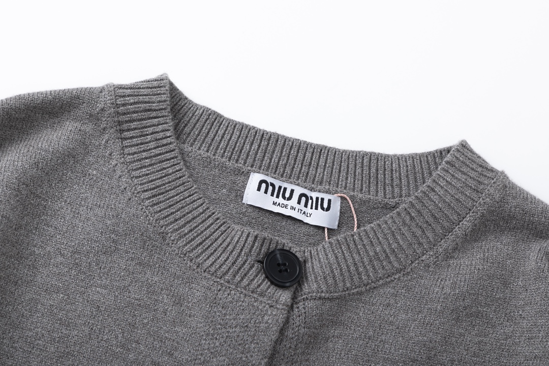 ArtsLuxury | Luxury Boutique