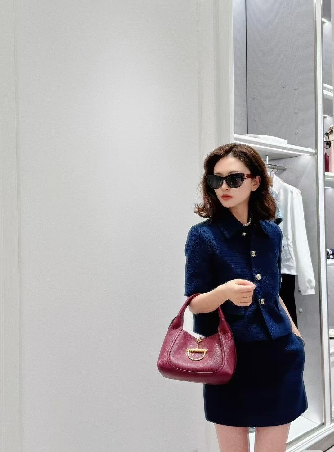 ArtsLuxury | Luxury Boutique