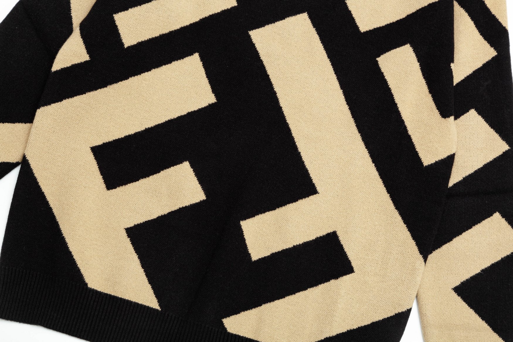 ArtsLuxury | Luxury Boutique