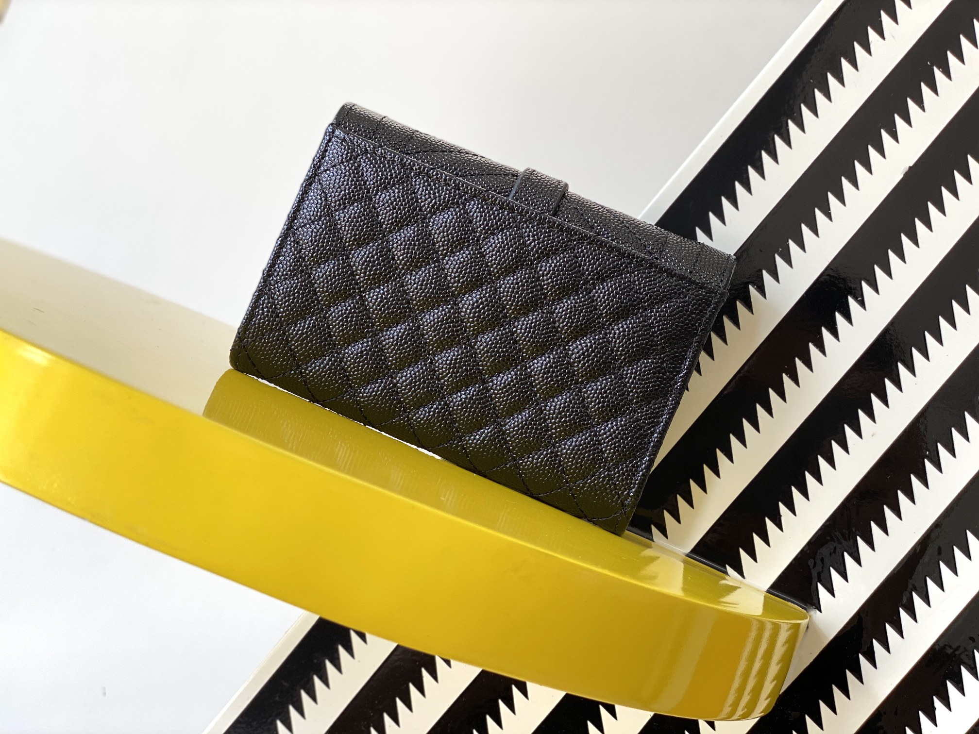 ArtsLuxury | Luxury Boutique