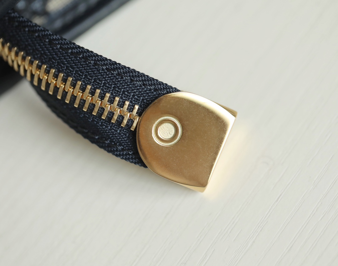 ArtsLuxury | Luxury Boutique