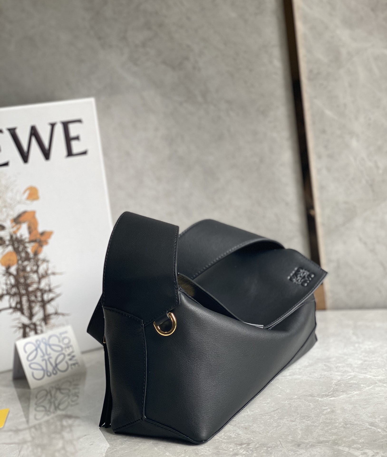 LOEWEç½—æ„�å¨�Puzzle