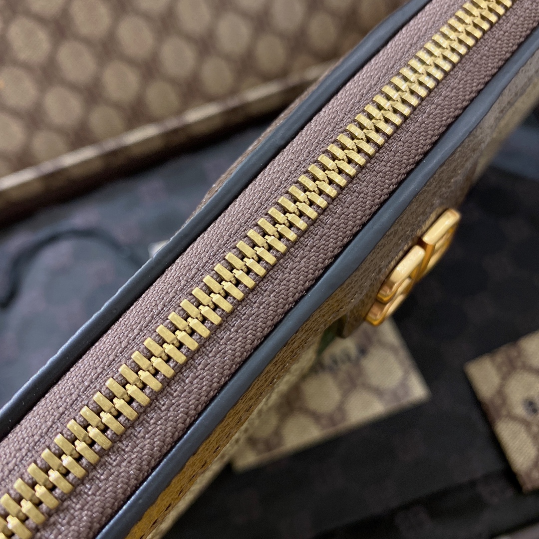 ArtsLuxury | Luxury Boutique