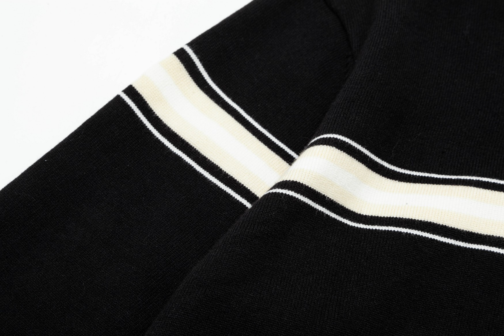 ArtsLuxury | Luxury Boutique