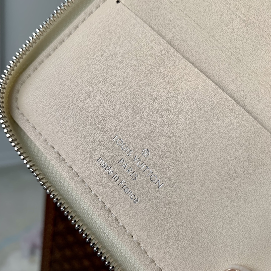 ArtsLuxury | Luxury Boutique