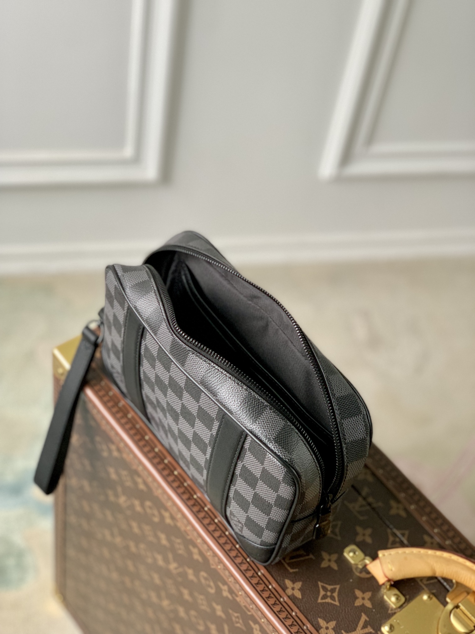 ArtsLuxury | Luxury Boutique