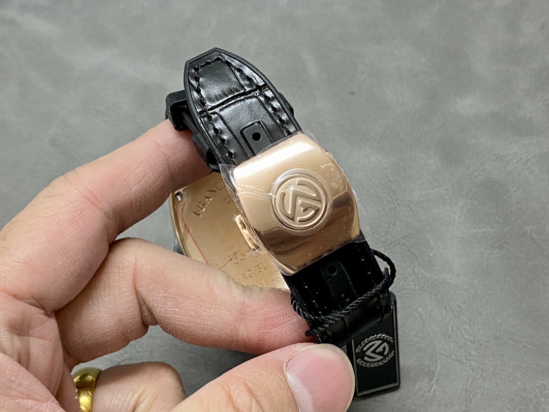 ArtsLuxury | Luxury Boutique