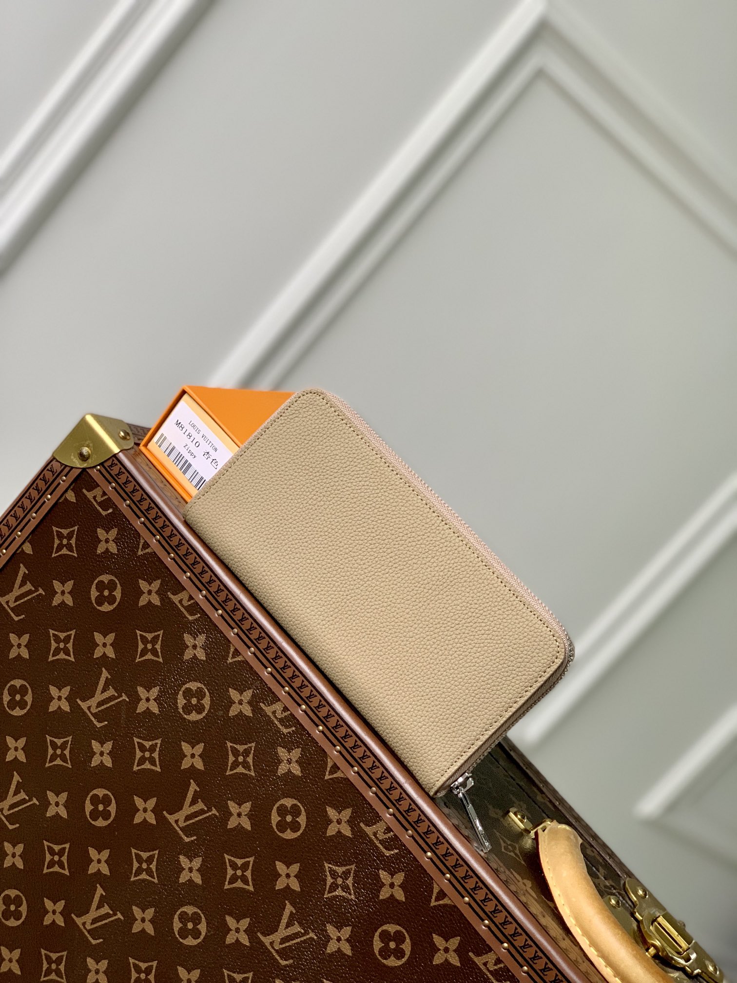 ArtsLuxury | Luxury Boutique