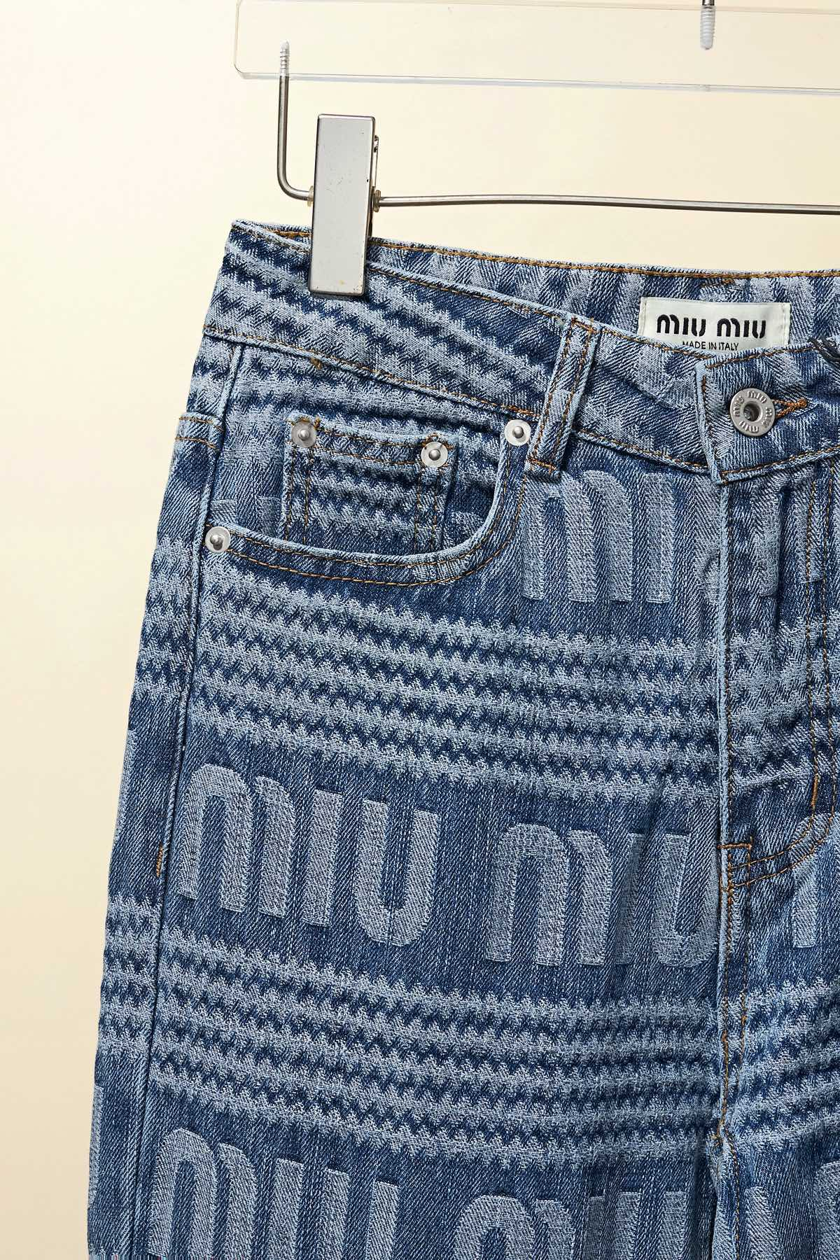 ArtsLuxury | Luxury Boutique