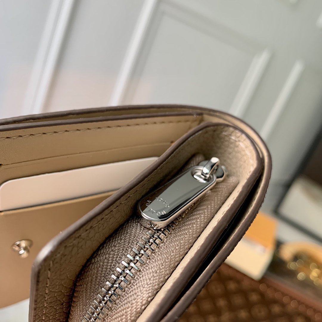 ArtsLuxury | Luxury Boutique