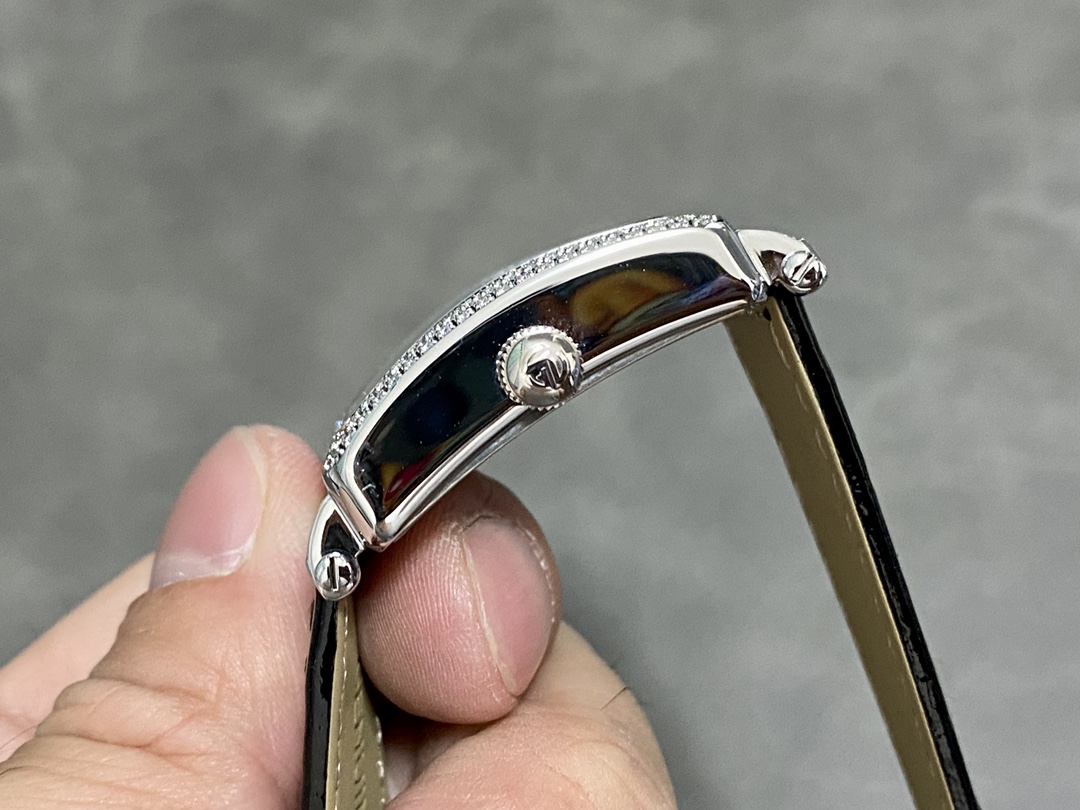 ArtsLuxury | Luxury Boutique