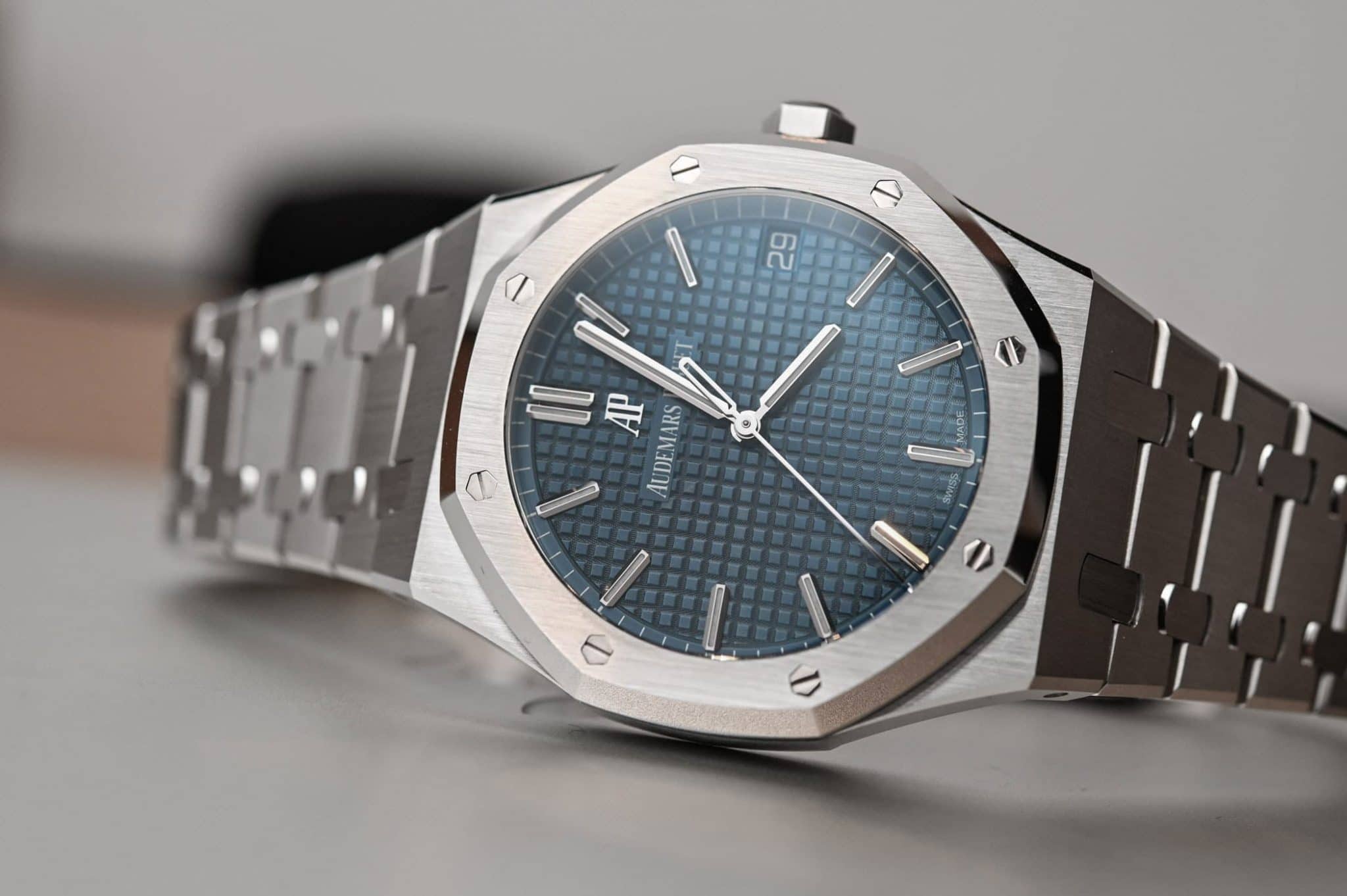 audemars piguet royal oak blue dial automatic 15500st oo 1220st 01 replica 2