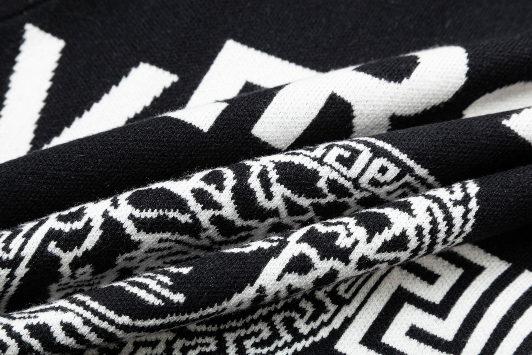 ArtsLuxury | Luxury Boutique