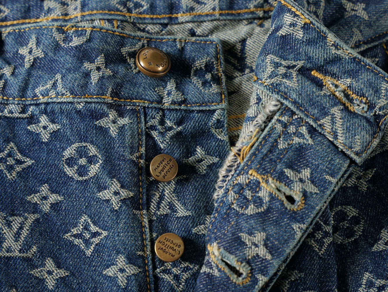 ArtsLuxury | Luxury Boutique