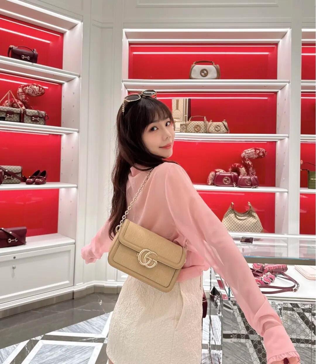 ArtsLuxury | Luxury Boutique