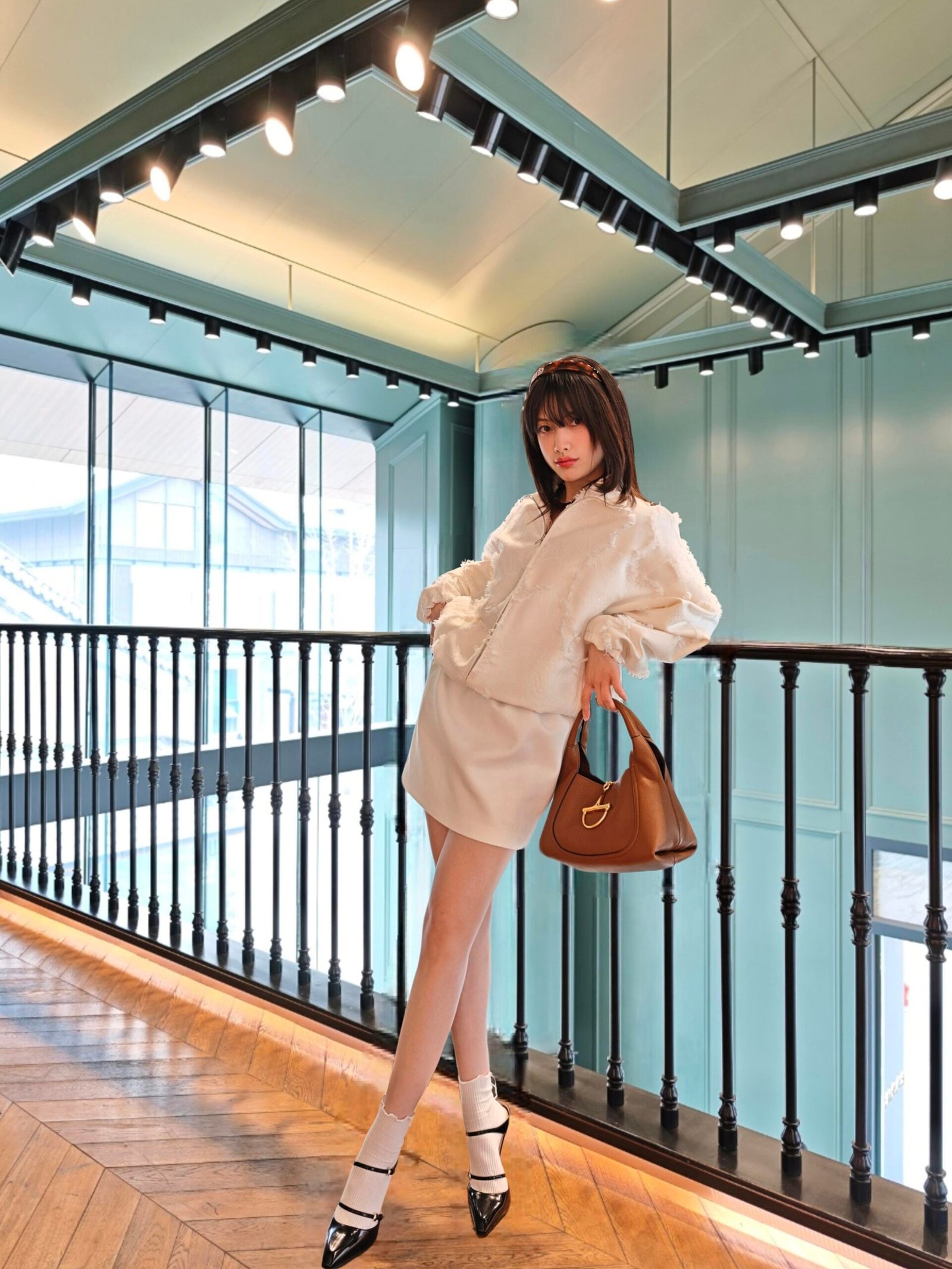 ArtsLuxury | Luxury Boutique