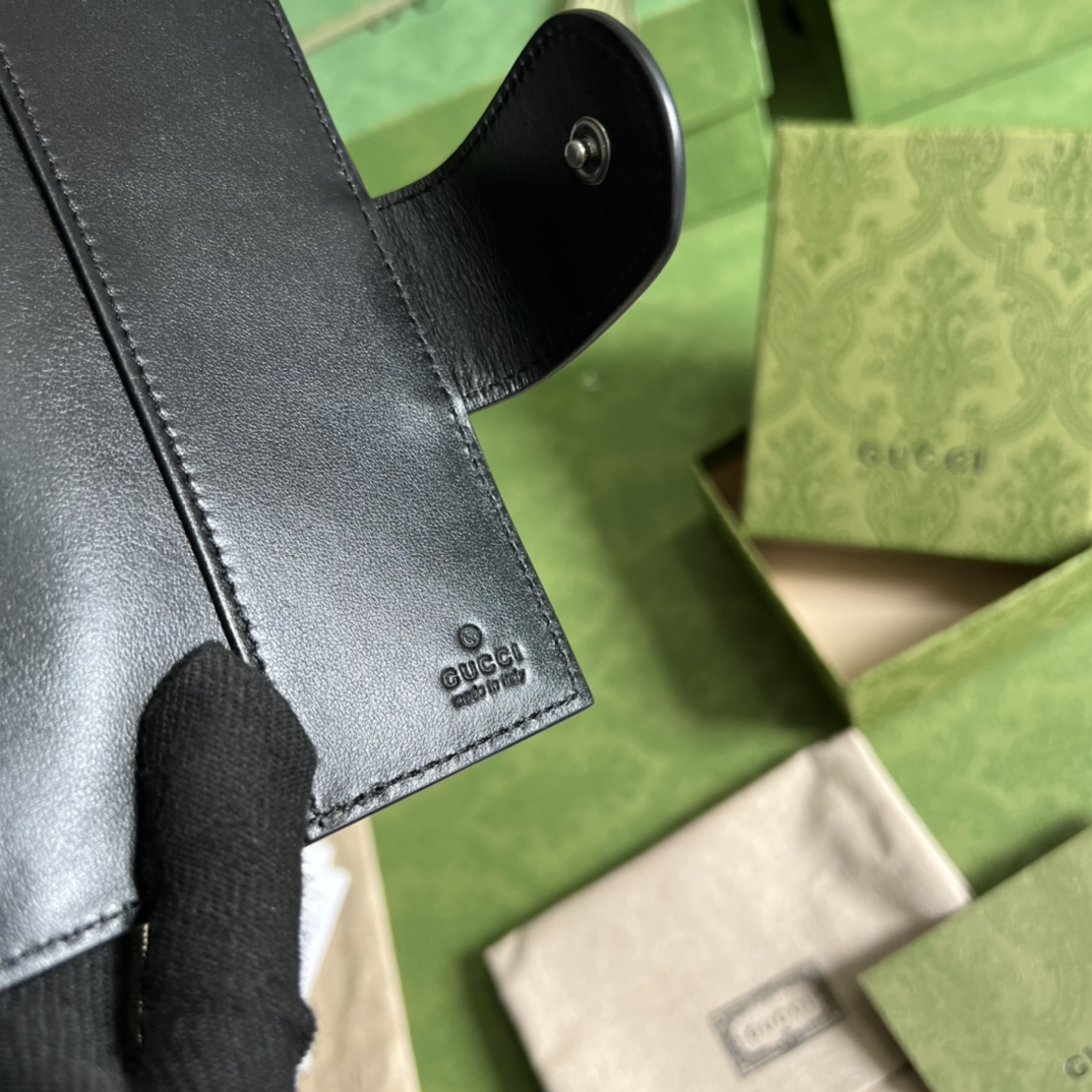 ArtsLuxury | Luxury Boutique