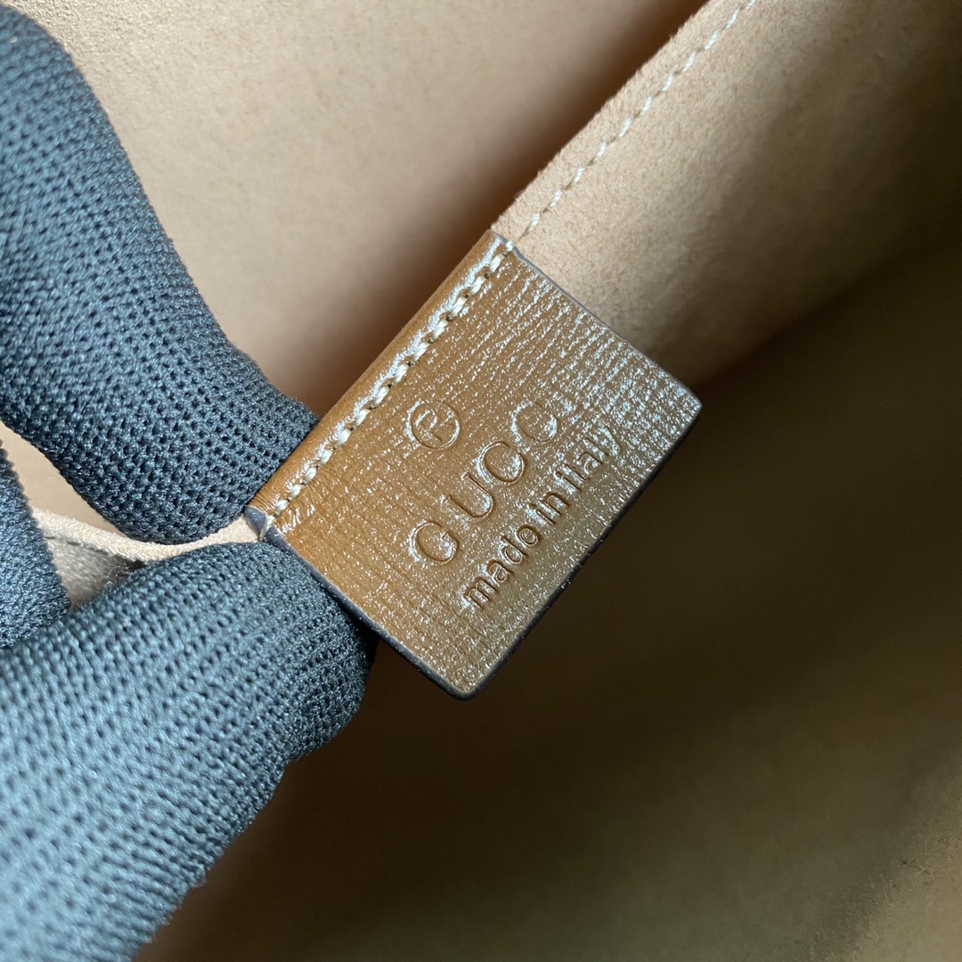 ArtsLuxury | Luxury Boutique