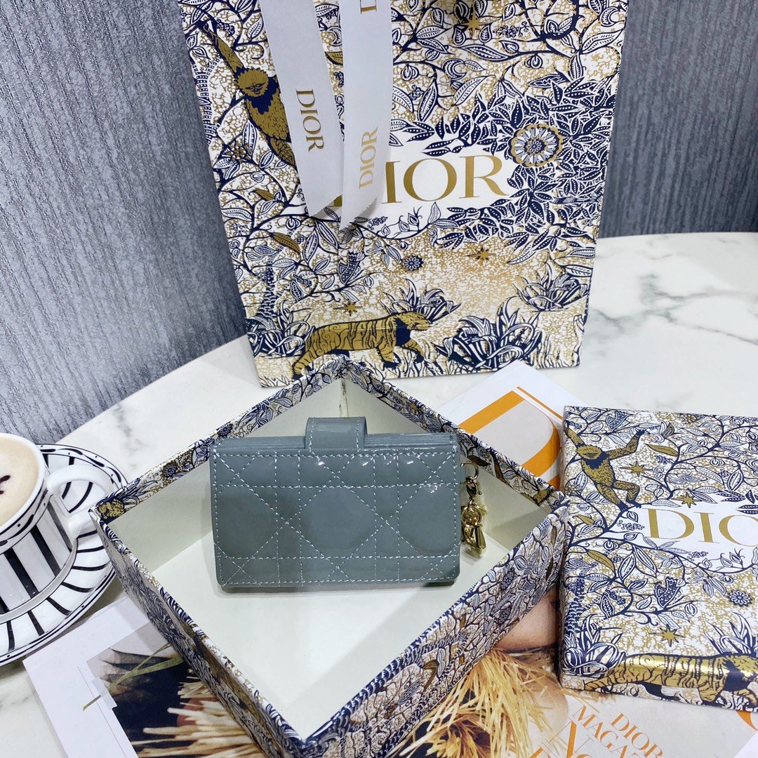 ArtsLuxury | Luxury Boutique