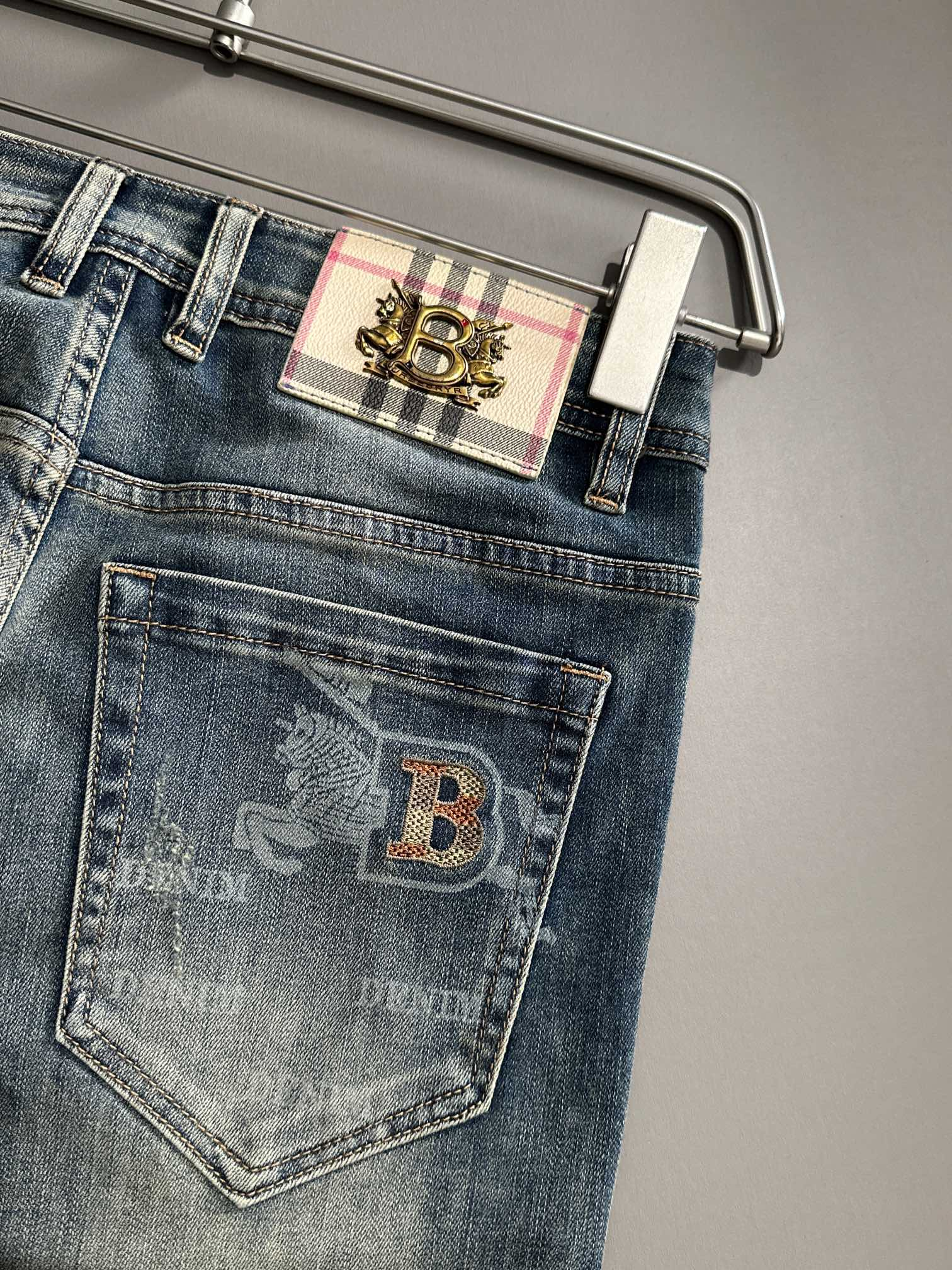 ArtsLuxury | Luxury Boutique