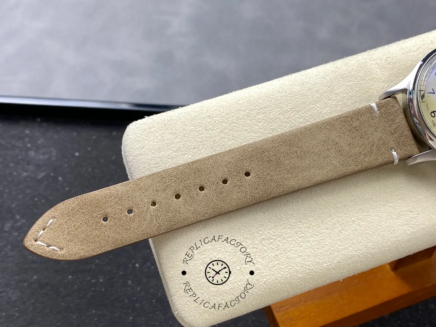 ArtsLuxury | Luxury Boutique