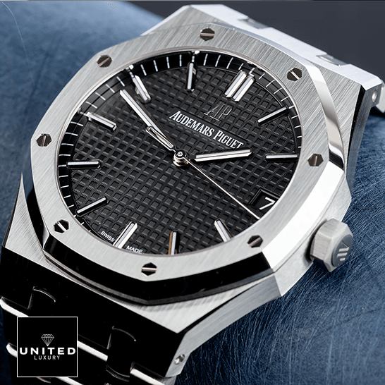 Audemars Piguet 15500ST.OO_.1220ST.03 Stainless Steel Replica black background