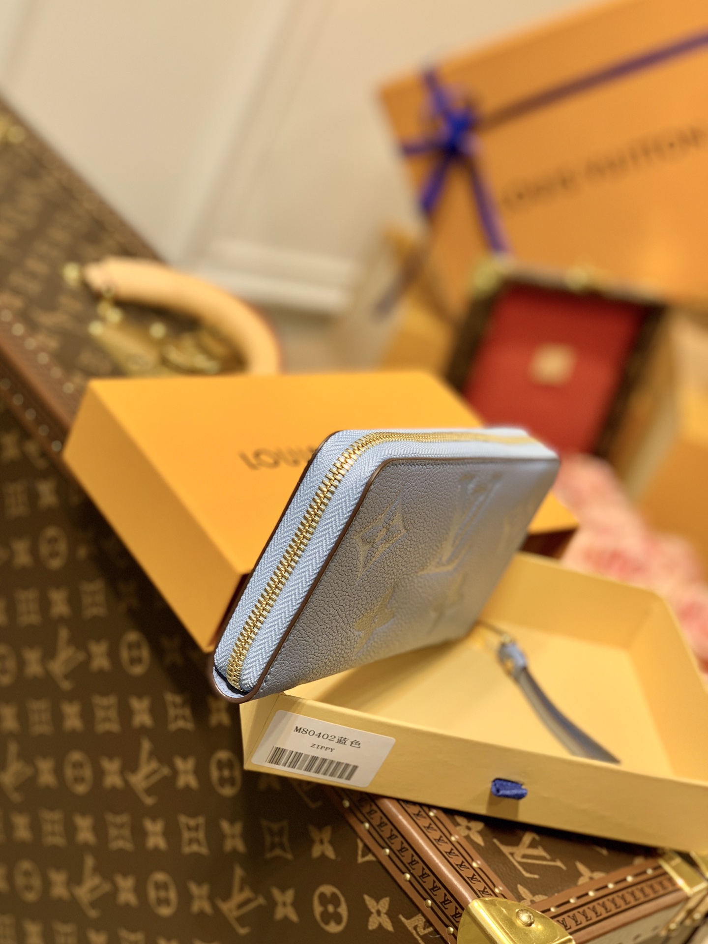 ArtsLuxury | Luxury Boutique